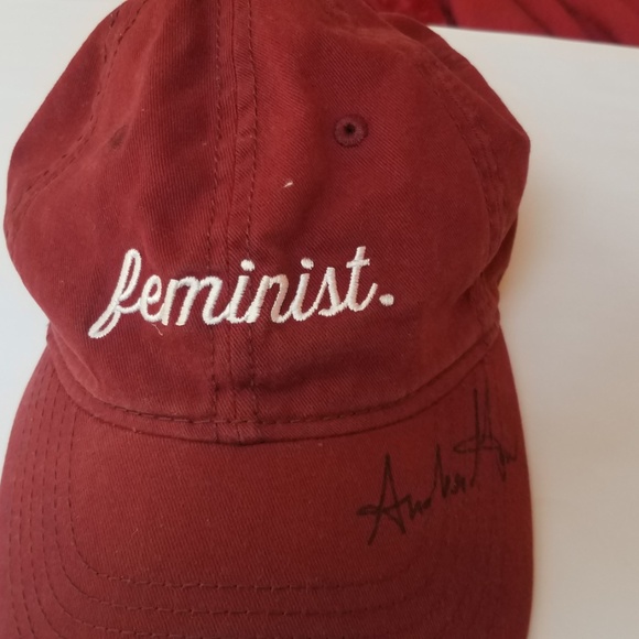 SIGNED feminist hat - Picture 3 of 5